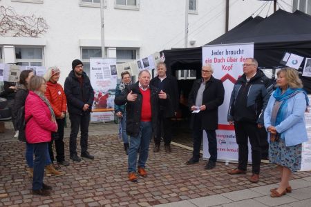 AWO Suppenküche macht Station in Unterhaching – Austausch zum Thema Wohnen