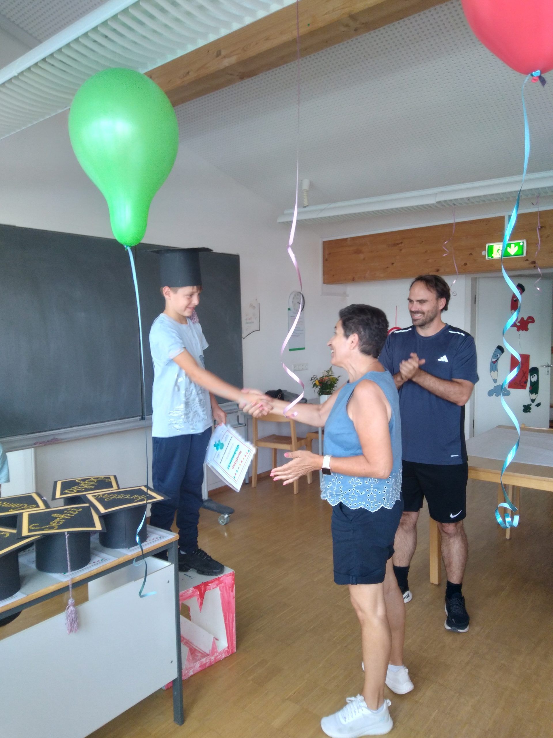 Kind wird verabschiedet