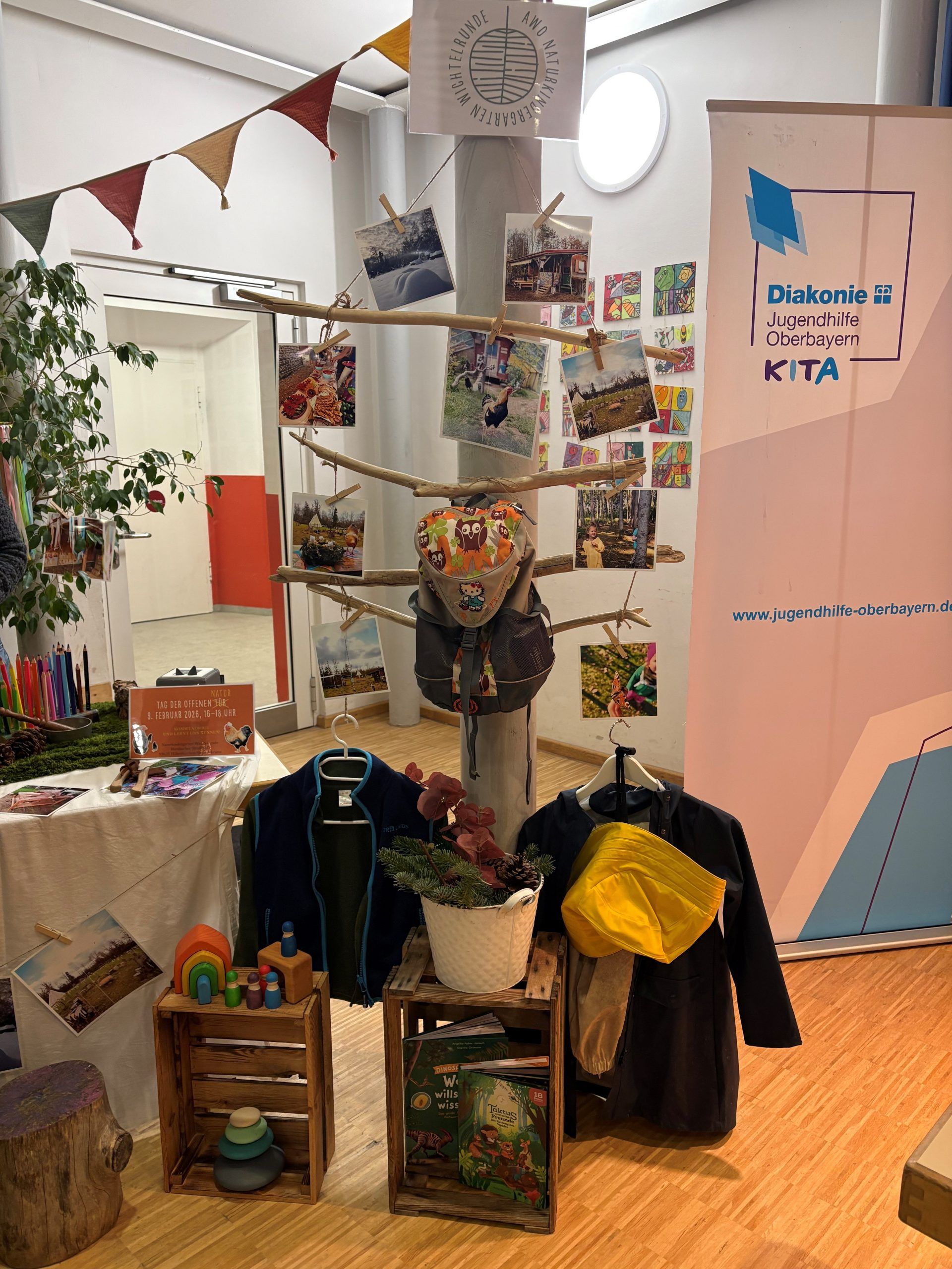 Stand der Wichtelrunde bei Kita-Infoveranstaltung