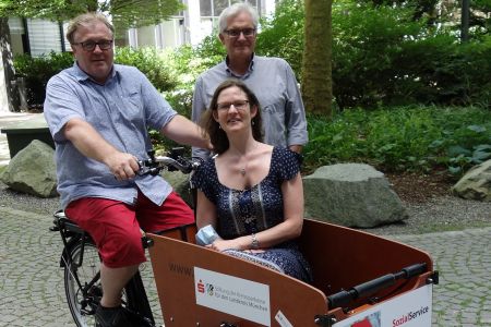 SoS – Ein Notruf, der bei der AWO nicht ungehört verhallt –  AWO SozialService löst Probleme nachhaltig