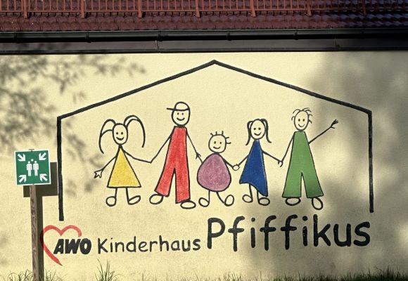 Logo Kinderhaus Pfiffikus