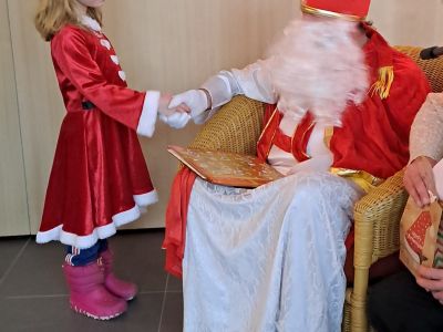 Leuchtende Kinderaugen und herzliche Begegnungen – Nikolausfeier beim OV Garching