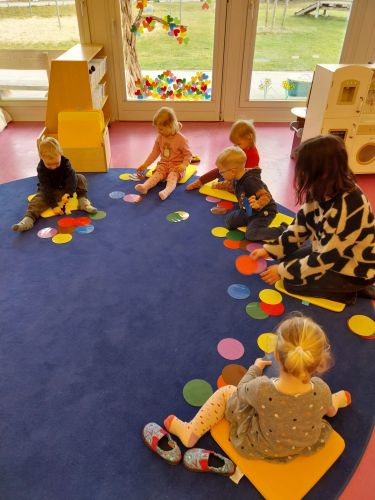 Es wird bunt im Lindennest