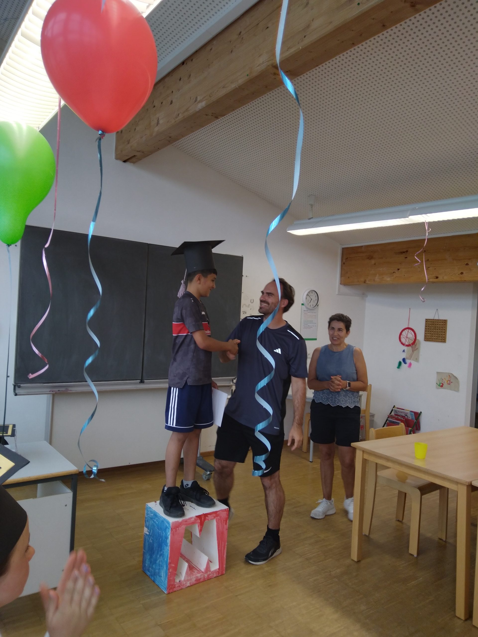 Kind wird verabschiedet