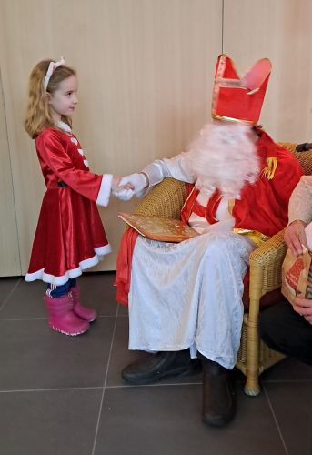 Leuchtende Kinderaugen und herzliche Begegnungen – Nikolausfeier beim OV Garching