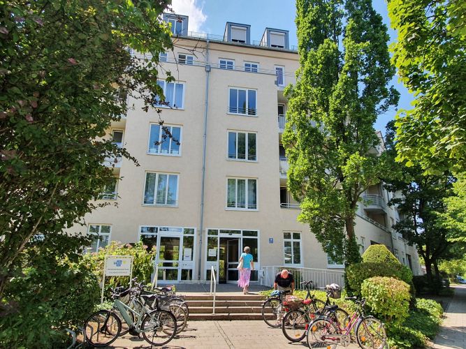 Weiter „gemeinsam, nicht einsam“: AWO Kreisverband München-Land e.V. übernimmt Begegnungszentrum für Senioren in Unterschleißheim