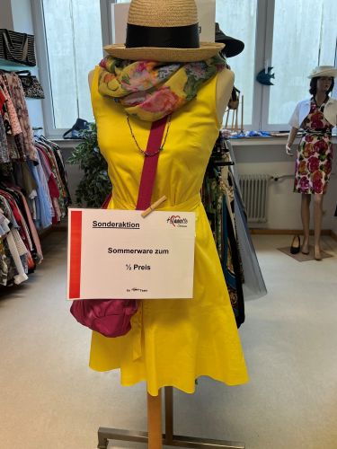 Klawotte Ottobrunn startet große Sommeraktion: 50 Prozent auf Sommerware