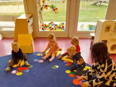 Es wird bunt im Lindennest