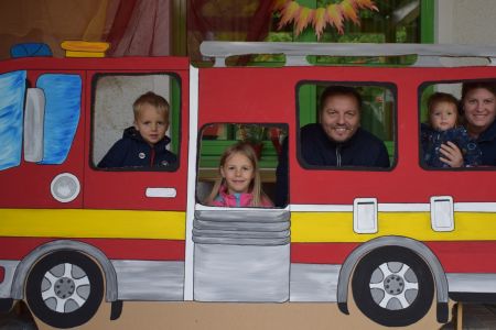 Tatütata, die Feuerwehr ist da – Feuerwehr-Sommerfest im Kinderhaus Gänseliesl